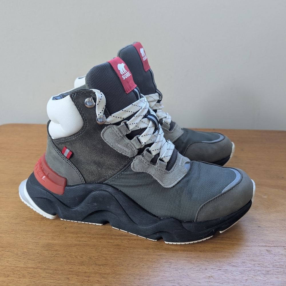 Sorel Kinetic‎ Renegade Alphine Tundra Waterproof Hiking Boot